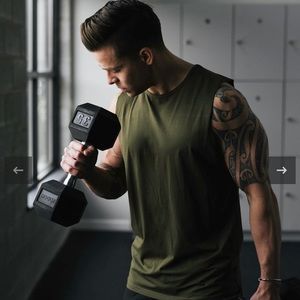 Zyia Black Champion Cutoff Split Tee